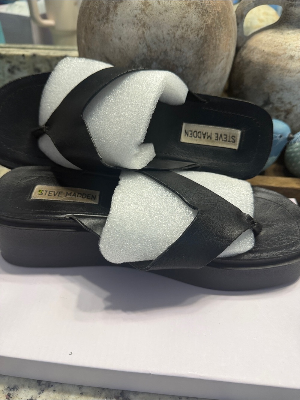 Steve Madden Black Thong Sandals.